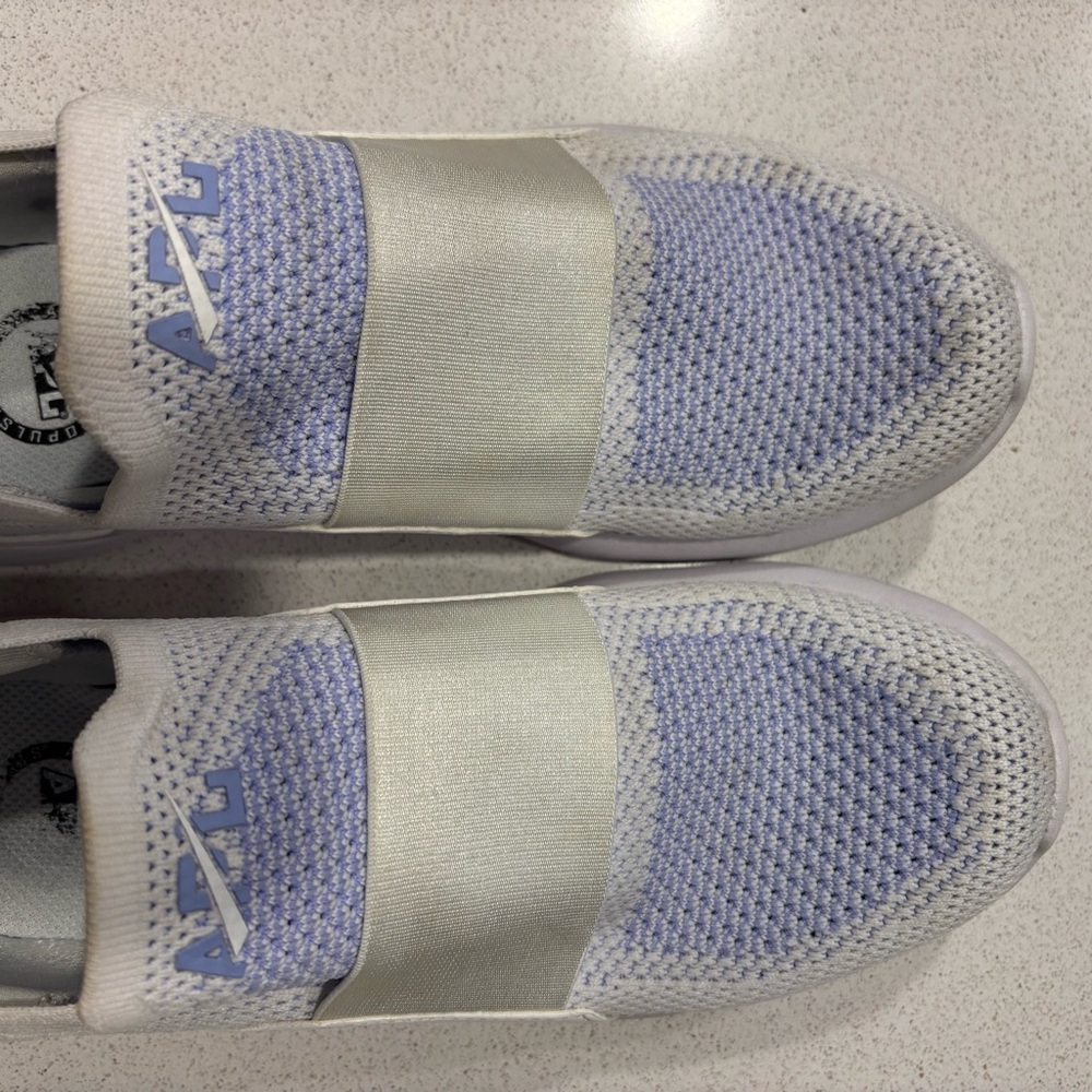 APL TechLoom Bliss Knit Running Shoe. Sz 8. White/Bellflower. Good Condition.